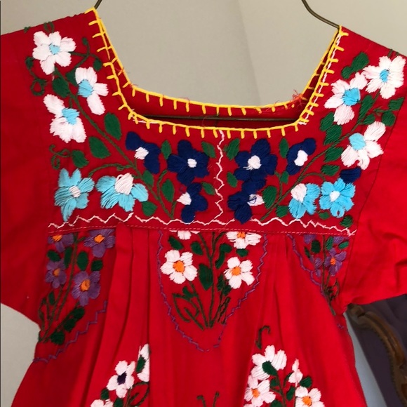 Girls red embroidered dress - Picture 3 of 3